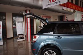 2012款比亚迪e6先行者纯电动汽车