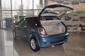 2012款比亚迪e6先行者纯电动汽车