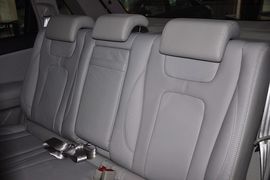 2012款比亚迪e6先行者纯电动汽车
