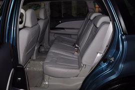 2012款比亚迪e6先行者纯电动汽车