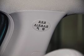 2012款比亚迪e6先行者纯电动汽车