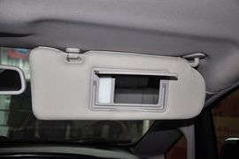 2012款比亚迪e6先行者纯电动汽车