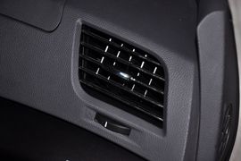 2012款比亚迪e6先行者纯电动汽车