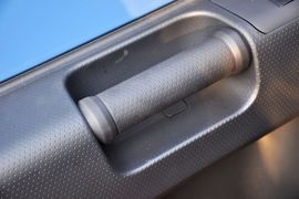 2011款丰田FJ酷路泽