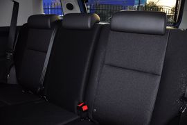 2011款丰田FJ酷路泽