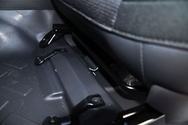 2011款丰田FJ酷路泽