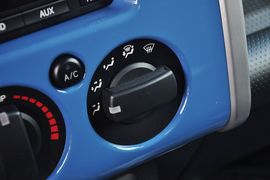 2011款丰田FJ酷路泽