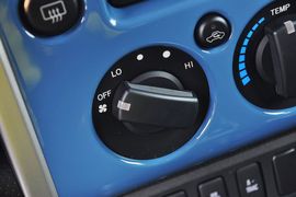 2011款丰田FJ酷路泽