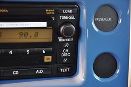 2011款丰田FJ酷路泽