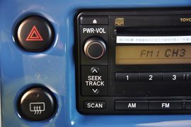 2011款丰田FJ酷路泽