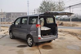 2011款郑州日产帅客