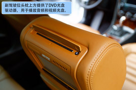 2012款上海大众全新帕萨特V6旗舰尊享版