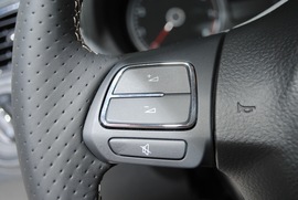 2012款大众CrossPolo