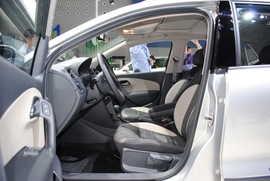 2012款大众CrossPolo