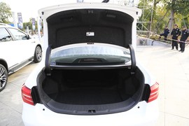 比亚迪秦100上市发布会实拍
