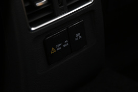 比亚迪秦100上市发布会实拍