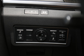 比亚迪秦100上市发布会实拍