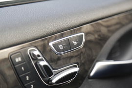 比亚迪秦100上市发布会实拍