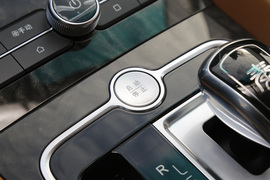 比亚迪秦100上市发布会实拍