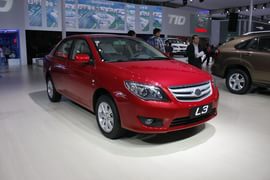 比亚迪L3广州车展实拍