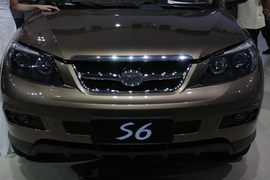 比亚迪S6广州车展实拍