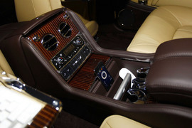 2012款宾利慕尚EIC特别定制版图解