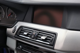 2012款宝马M5试驾实拍