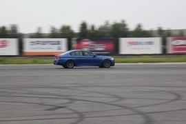 2012款宝马M5试驾实拍