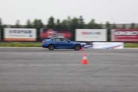 2012款宝马M5试驾实拍