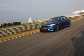 2012款宝马M5试驾实拍