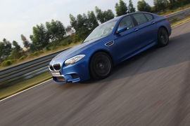 2012款宝马M5试驾实拍