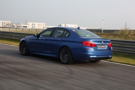 2012款宝马M5试驾实拍