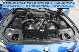 2012款宝马M5试驾实拍