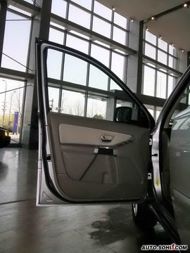 08款沃尔沃XC90