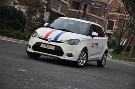 搜狐汽车上海站试驾上汽MG3组图