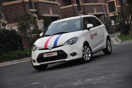 搜狐汽车上海站试驾上汽MG3组图