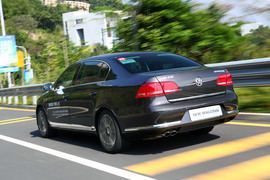 2012款大众迈腾3.0L