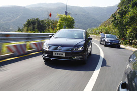 2012款大众迈腾3.0L