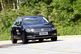 2012款大众迈腾3.0L