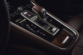 2018款保时捷Panamera