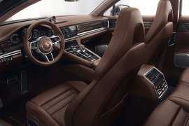 2018款保时捷Panamera