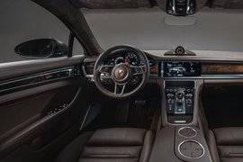 2018款保时捷Panamera