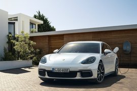 2018款保时捷Panamera