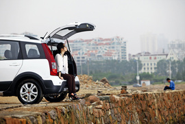 名车志试驾景逸LV