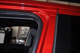 2012款三菱欧蓝德劲界