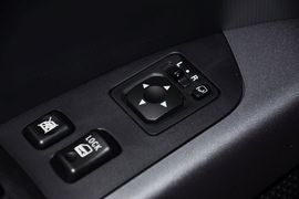 2012款三菱欧蓝德劲界