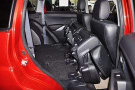 2012款三菱欧蓝德劲界