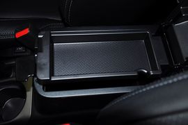 2012款三菱欧蓝德劲界