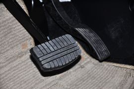 2012款三菱欧蓝德劲界