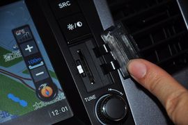 2012款三菱欧蓝德劲界